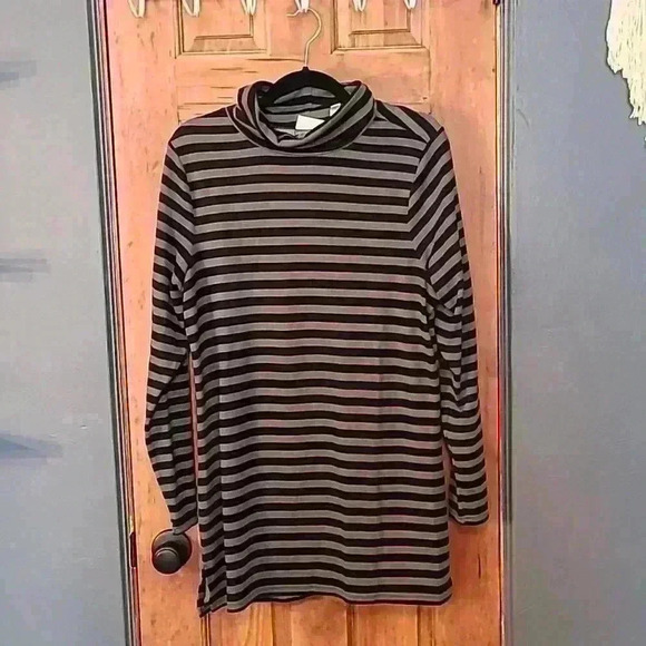 Striped Cowlneck Sweater - Picture 2 of 5